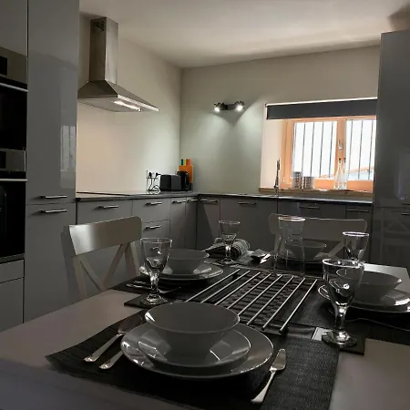 Le Apartment